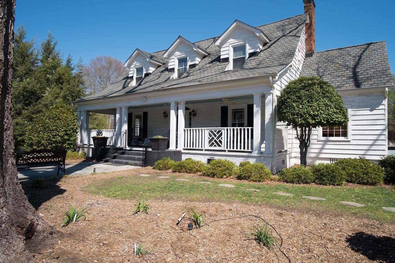 Swamp Rabbit Inn Travelers Rest Exterior foto